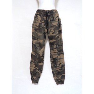 VIS A VIS Barneys New York Army Green Camouflage Pants, US Size 4 NWT! $395